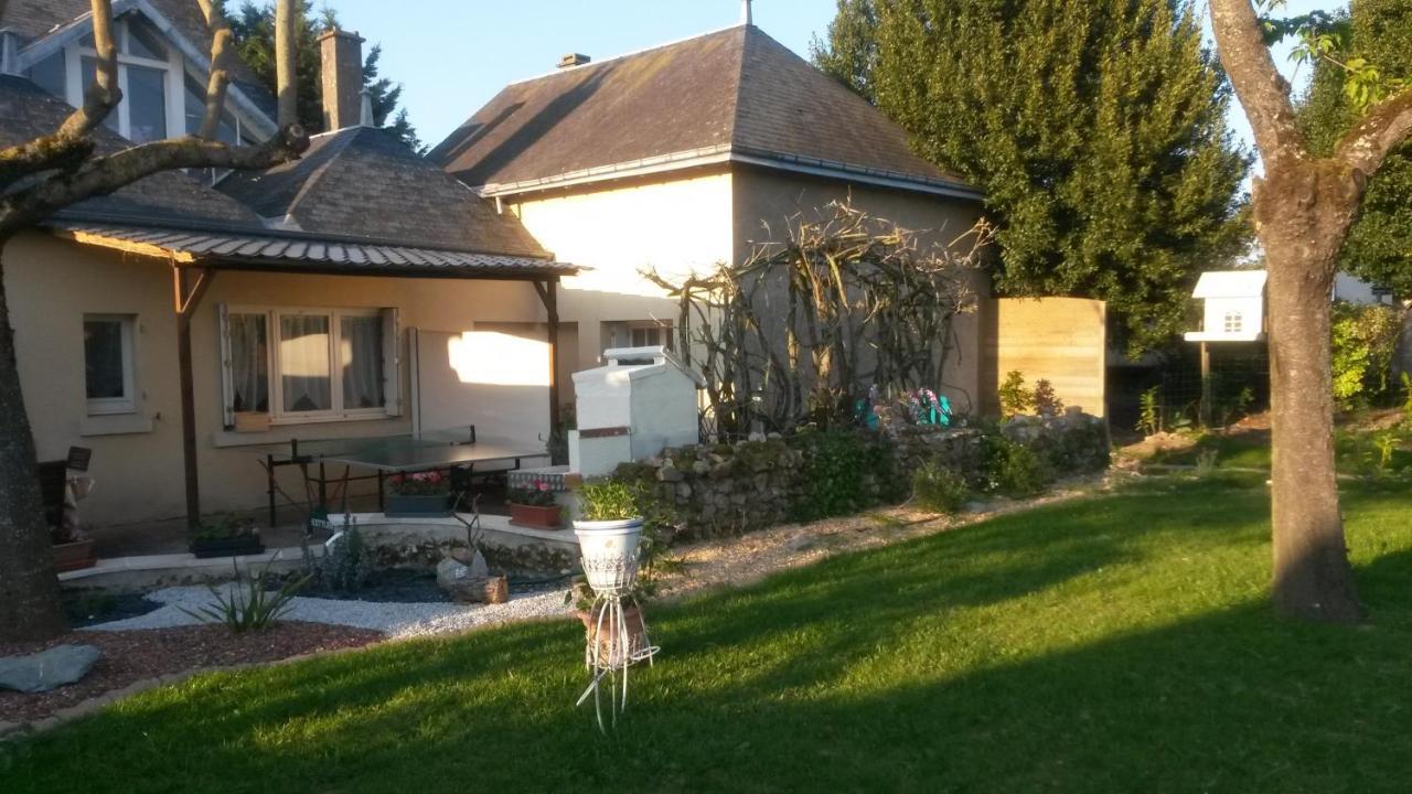 Chambre D'Hotes Mansardee Saint-Ouen-les-Vignes Bagian luar foto